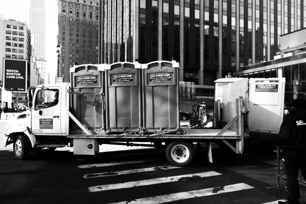 Best Porta potty rental near me  in Mona, UT